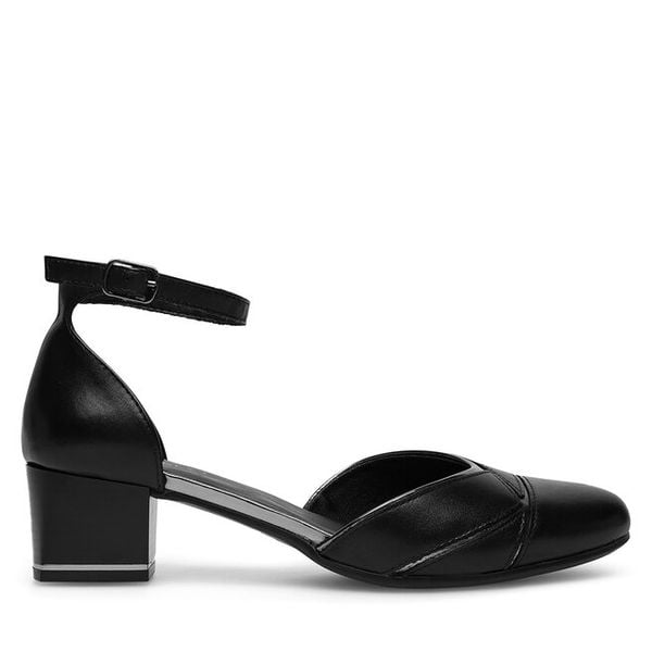 Czółenka Lasocki. Czarne czółenka Lasocki, bez wzorów, bez obcasa, bez zapięcia. Za 119,99 zł.