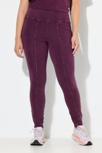 Damskie Legginsy styl vintage wąskie nogawki wysoki stan kieszeń. Czerwone legginsy Ulla Popken, bez wzorów, z bawełny, z podwyższonym stanem. Za 239,99 zł.
