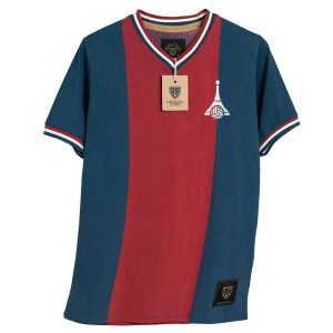 Bawełniana koszulka Football Town La Tour. Czerwone bluzki FOOTBALL TOWN, xl, bez wzorów, z bawełny, sportowe, bez kołnierzyka, bez ramiączek. Za 169,00 zł.