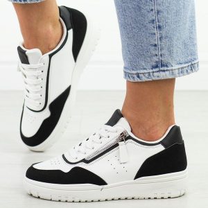 Biało czarne sportowe buty damskie McBraun 23233. Białe buty sportowe McBraun, na lato, bez wzorów, ze skóry, bez zapięcia, na fitness i siłownię. Za 99,00 zł.