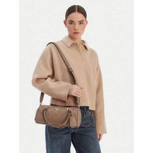 Torebka Guess. Brązowe torebki klasyczne Guess, z aplikacjami, bez dodatków. Za 402,99 zł.