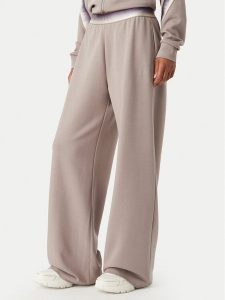 EA7 Emporio Armani Spodnie dresowe 7W001517 AF12501 U6100 Beżowy ciemny Wide Leg. Brązowe spodnie dresowe EA7 Emporio Armani, xl, bez wzorów, z dresówki. Za 462,99 zł.