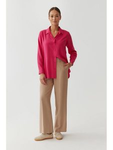 TATUUM Bluzka w kolorze różowym rozmiar: 44. Różowe bluzki Tatuum, bez wzorów, z lyocellu, bez kołnierzyka, bez ramiączek. Za 109,00 zł.