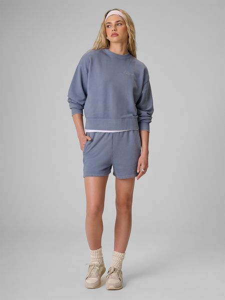 4F Spodenki dresowe damskie - denim XS. Niebieskie szorty 4f, bez wzorów, z denimu. Za 89,99 zł.