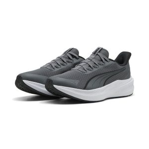 Buty do biegania unisex Dasher Lite SLIPTECH™ PUMA. Białe buty sportowe Puma, bez wzorów, bez zapięcia, do biegania. Za 249,00 zł.