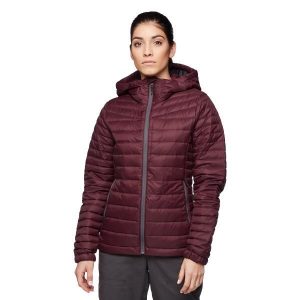 Kurtka puchowa damska Black Diamond Access Down Hoody. Czerwone kurtki Black Diamond, xs, bez wzorów, z puchu, bez kaptura. Za 599,99 zł.