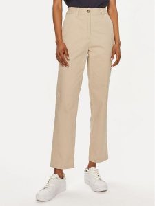 Gant Chinosy 4150261 Beżowy Slim Fit. Brązowe chinosy GANT, bez wzorów, z bawełny. Za 289,99 zł.