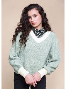 4funkyflavours Sweter "Victory '83" w kolorze zielono-białym rozmiar: XL. Zielone swetry oversize 4funkyflavours, xl, bez wzorów, bez ramiączek. Za 145,80 zł.