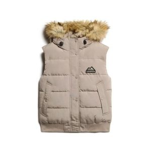 Damska kurtka bez rękawów Superdry Everest. Brązowe kurtki Superdry, na zimę, bez wzorów, z puchu, bez kaptura. Za 496,70 zł.