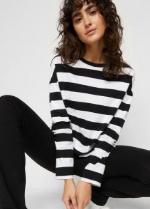 Bluzka z długim rękawem, z czystej bawełny interlock. Czarne bluzki bonprix, bez wzorów, z bawełny, bez kołnierzyka, bez ramiączek. Za 79,99 zł.