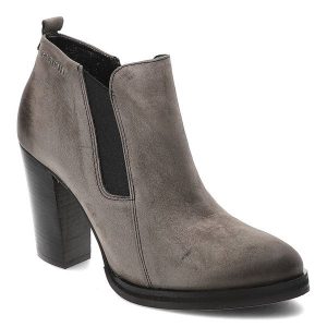 Szare Botki Carinii Eleganckie Obuwie Damskie Na Obcasie. Szare botki Carinii, bez wzorów, ze skóry, bez obcasa, na obcasie, bez zapięcia. Za 259,00 zł.