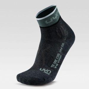 Skarpety trekkingowe damskie UynTrekking One Cool Low Cut. Czarne skarpetki UYN, bez wzorów. Za 62,99 zł.