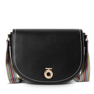 Torebka Nobo. Czarne listonoszki NOBO, bez wzorów, bez dodatków. Za 219,99 zł.