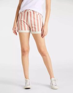 LEE MOM SHORT DAMSKIE SZORTY JEANSOWE KRÓTKIE SPODENKI L37MLIMG 112108049. Szorty Lee, bez wzorów, z jeansu. Za 149,99 zł.