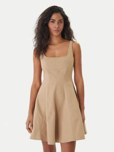 HUGO Sukienka codzienna Kademe 50559409 Beżowy Regular Fit. Brązowe kombinezony Hugo, na co dzień, bez wzorów, z bawełny, bez kołnierzyka, bez ramiączek, proste. Za 499,99 zł.