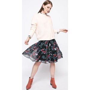 Noisy May - Sweter. Swetry klasyczne marki Noisy may. W wyprzedaży za 39,90 zł.