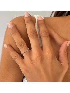 OR Carats Złoty pierścionek z diamentami rozmiar: 50. Szare pierścionki OR Carats, z diamentem, złote. Za 695,99 zł.