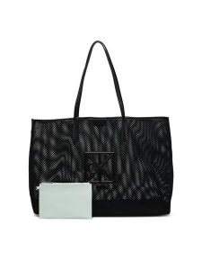 Calvin Klein Torebka Emblem Mesh Xl Tote LV04F3422G Czarny. Czarne shopper bag Calvin Klein, bez wzorów, z materiału, bez dodatków. Za 569,99 zł.