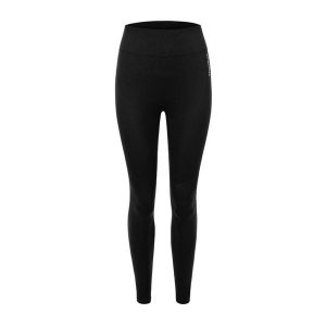 Legginsy treningowe damskie Carpatree Vibe Seamless. Czarne legginsy Carpatree, bez wzorów. Za 153,51 zł.