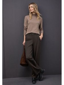 Street One Spodnie w kolorze brązowym rozmiar: 36/L30. Brązowe spodnie z wysokim stanem Street One, bez wzorów, z materiału, z podwyższonym stanem. Za 175,26 zł.