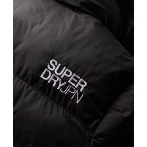 Damska kurtka puchowa Superdry 5 Baffle. Czarne kurtki Superdry, bez wzorów, z puchu, bez kaptura. W wyprzedaży za 482,00 zł.