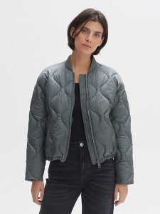 OPUS Kurtka pikowana w kolorze ciemnozielonym rozmiar: 42. Zielone kurtki Opus, bez wzorów, bez kaptura. Za 201,08 zł.