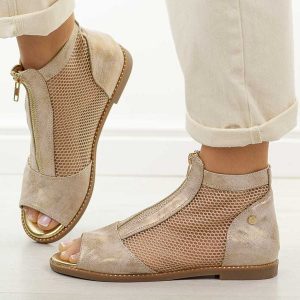 Złote sandały damskie Jezzi 24148-5. Żółte sandały Jezzi, bez wzorów, z jeansu, bez obcasa, na płaskiej podeszwie, bez zapięcia. Za 219,00 zł.