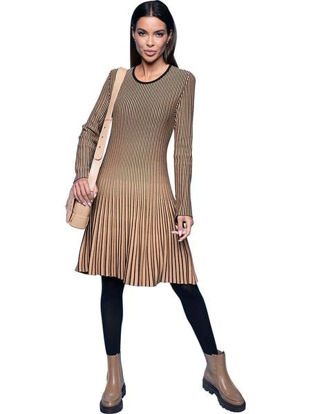 Heine Sukienka w kolorze beżowym rozmiar: 40. Brązowe sukienki Heine, bez wzorów, z bawełny, bez kołnierzyka, bez ramiączek, maxi. Za 139,54 zł.