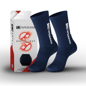 Skarpetki Tape Design Allround Superlight. Niebieskie skarpetki TAPEDESIGN, bez wzorów. W wyprzedaży za 132,15 zł.