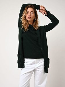 AUTHENTIC CASHMERE Kaszmirowy kardigan "Cimet" w kolorze ciemnozielonym rozmiar: M. Zielone kardigany AUTHENTIC CASHMERE, z kaszmiru. Za 298,67 zł.