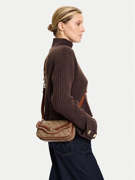 Guess Torebka Dea Mini HWSG79 93790 Brązowy. Brązowe listonoszki Guess, z aplikacjami, ze skóry, bez dodatków. Za 290,99 zł.