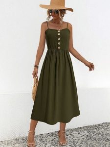 Ariel Tesoro Sukienka w kolorze khaki rozmiar: 36. Brązowe sukienki Ariel Tesoro, bez wzorów, bez kołnierzyka, bez ramiączek, maxi. Za 170,45 zł.