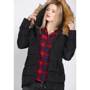 Czarna Kurtka Ingenuity. Czarne kurtki Born2be, na jesień. Za 214,99 zł.