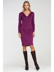 Nife Sukienka w kolorze fioletowym rozmiar: 40. Różowe sukienki Nife, na co dzień, bez wzorów, bez kołnierzyka, bez ramiączek, maxi, proste. Za 143,90 zł.