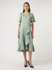 YAS Sukienka w kolorze miętowym rozmiar: 34. Zielone sukienki YAS, bez wzorów, bez kołnierzyka, bez ramiączek, midi. Za 131,43 zł.