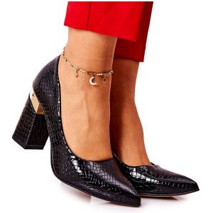 Lewski Shoes Skórzane Czółenka Lewski Wężowe 3117 Czarne. Czarne czółenka bez wzorów, ze skóry, bez obcasa, bez zapięcia. Za 432,39 zł.