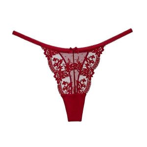 Stringi koronkowe trójkątne na każdą okazję Eladia. Niebieskie stringi Intica, bez wzorów, z koronki. Za 69,00 zł.