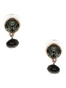 Otazu Pozłacane kolczyki-wkrętki z kryształami Swarovski rozmiar: onesize. Czarne kolczyki Otazu, z kryształem, pozłacane. Za 104,39 zł.