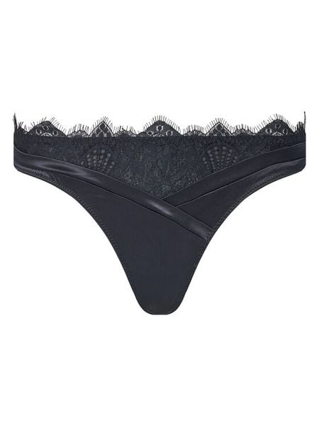 Hunkemöller Stringi Zoe 303112 Czarny. Czarne stringi Hunkemöller, bez wzorów, z syntetyku. Za 69,99 zł.