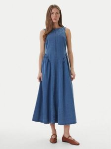 Vero Moda Sukienka jeansowa Kiara 10346411 Niebieski Regular Fit. Niebieskie kombinezony Vero Moda, xl, bez wzorów, z bawełny, bez kołnierzyka, bez ramiączek. Za 319,99 zł.