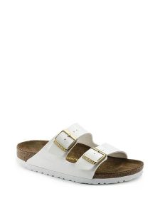 Birkenstock Klapki w kolorze białym rozmiar: 37. Białe klapki Birkenstock, bez wzorów, z materiału, z otwartym noskiem, bez obcasa. Za 312,52 zł.