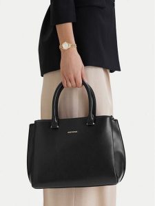 GINO ROSSI Torebka C-KY260 Czarny. Czarne kuferki Gino Rossi, bez wzorów, z materiału, bez dodatków. Za 279,99 zł.