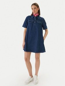 Tommy Jeans Sukienka jeansowa DW0DW22989 Granatowy Regular Fit. Niebieskie kombinezony Tommy Jeans, m, bez wzorów, z bawełny, bez kołnierzyka, bez ramiączek. Za 409,99 zł.