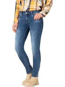 Timezone Dżinsy "Sanya" - Slim fit - w kolorze niebieskim rozmiar: W30/L32. Niebieskie jeansy Timezone, z aplikacjami. Za 118,56 zł.