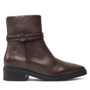 Botki Calvin Klein. Brązowe botki Calvin Klein, bez wzorów, bez obcasa, na płaskiej podeszwie, bez zapięcia. Za 579,99 zł.
