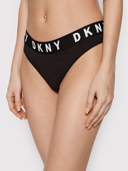 DKNY Stringi DK4529 Czarny. Czarne stringi DKNY, bez wzorów, z bawełny. Za 69,99 zł.