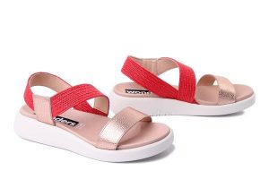 WONDERS C-6553 rame, sandały damskie. Czerwone sandały Wonders, bez wzorów, bez obcasa, bez zapięcia. Za 529,90 zł.