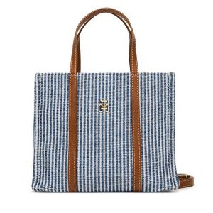 Torebka Tommy Hilfiger. Niebieskie torebki klasyczne TOMMY HILFIGER, bez wzorów, bez dodatków. Za 419,99 zł.