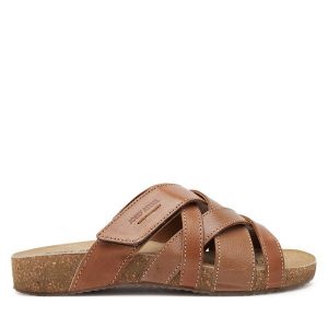 Klapki Josef Seibel. Brązowe klapki Josef Seibel, bez wzorów, bez obcasa. Za 269,99 zł.