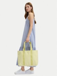 HUGO Torebka 50563013 Beżowy. Brązowe torebki klasyczne Hugo, bez wzorów, z materiału, bez dodatków. Za 449,99 zł.